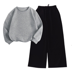 Sweatshirt with Straight leg trouser